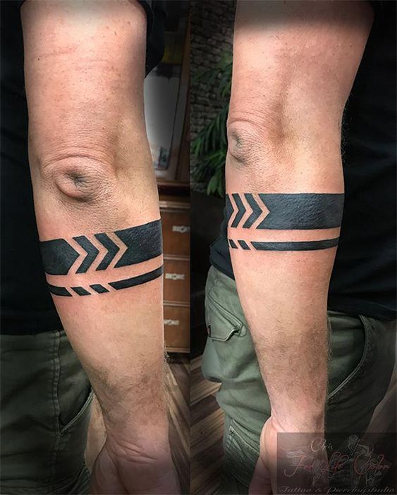img/4-arm-tattoo-designs.jpg