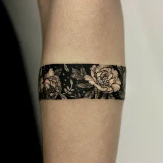 Arm Tattoo Schmuck: Eine kreative Art, deinen persönlichen Stil zu zeigen