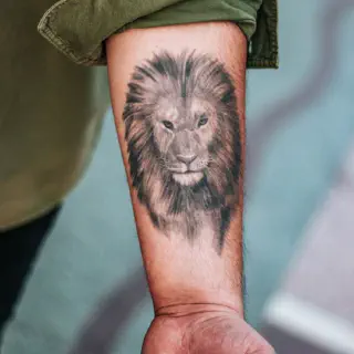 Arm Tattoo Ideen: Tiger-Inspiration