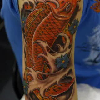 Arm Tattoo Koi-Fisch