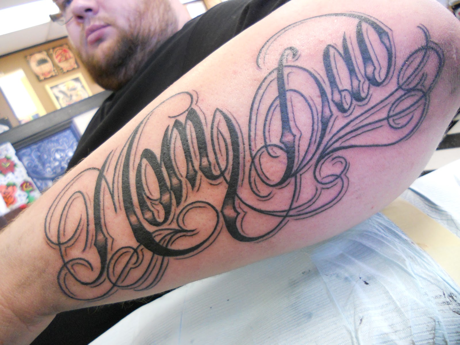 img/arm-tattoo-lettering.JPG