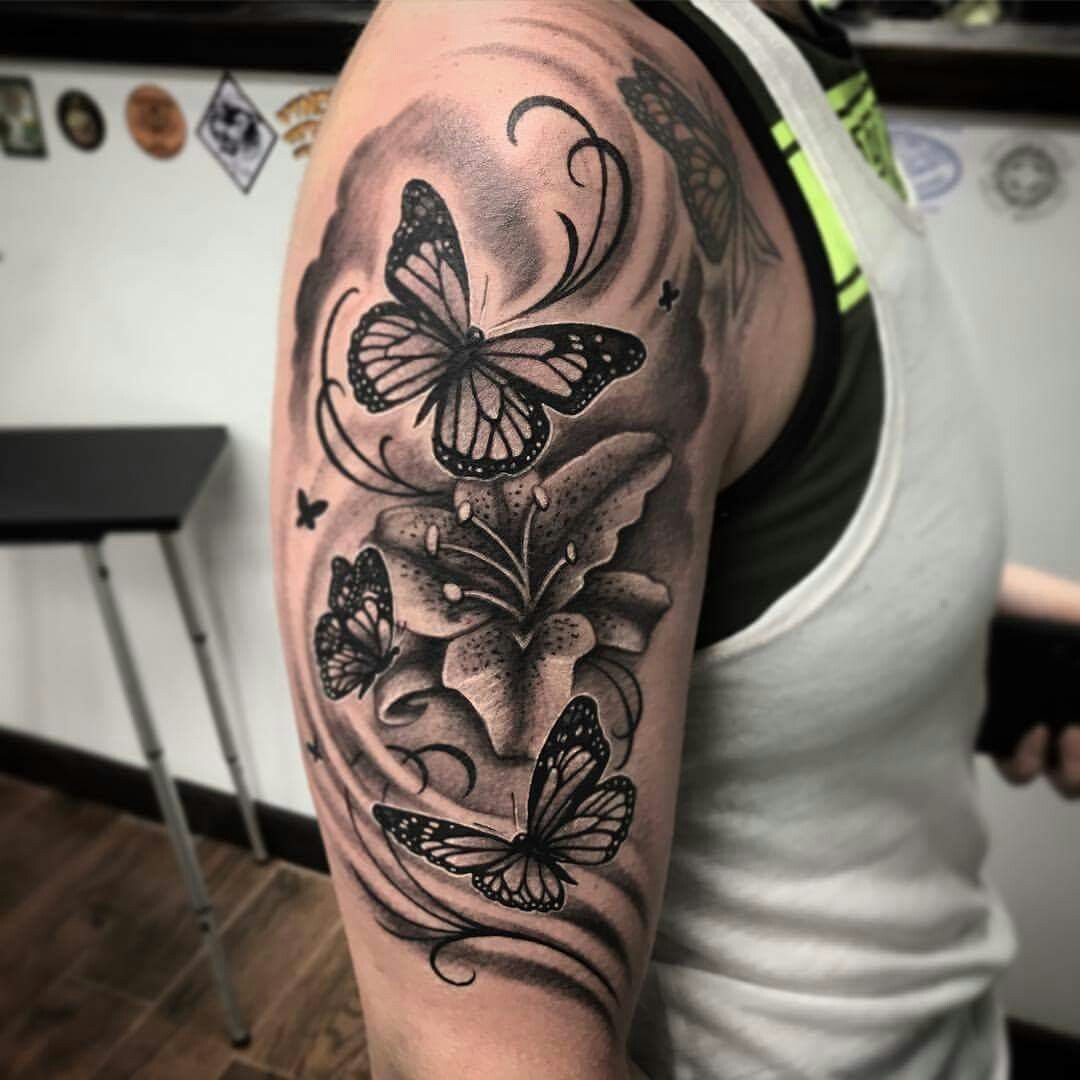 img/arm-tattoo-mit-blumen.jpg