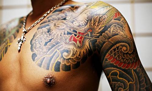 img/arm-tattoo-yakuza.jpg