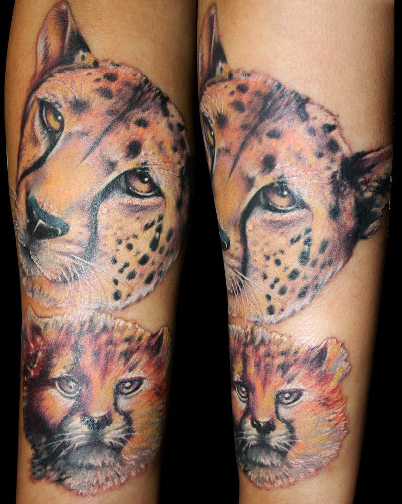 img/cheetah-print-arm-tattoo-de.jpg