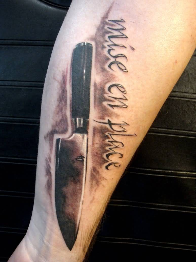 img/chef-messer-arm-tattoo.jpg