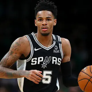 Dejounte Murray Arm Tattoo: Bedeutung und Einfluss der Tätowierung