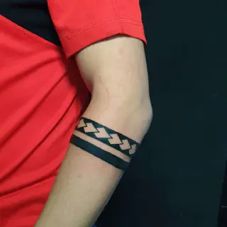 Die Bedeutung von ägyptischen Arm-Tattoos
