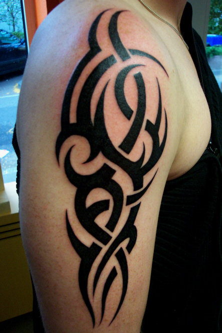 img/die-preise-fur-tribal-arm-tattoos.jpg