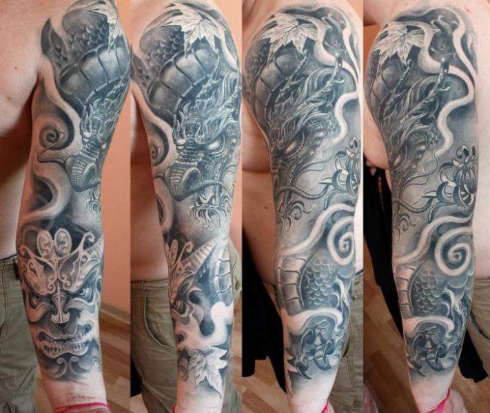 img/drachen-innerer-arm-tattoo-bedeutungen-und-designs.jpg