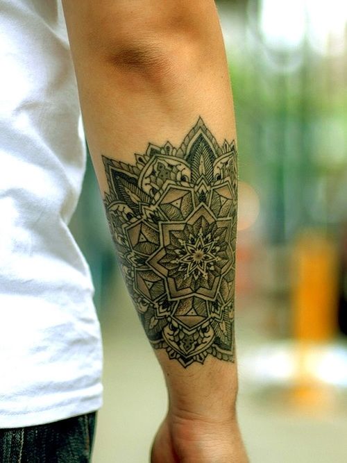img/forearm-oder-upper-arm-tattoo.jpg