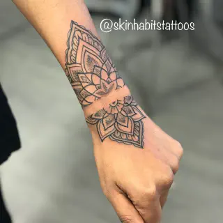Orientalische Arm Tattoos