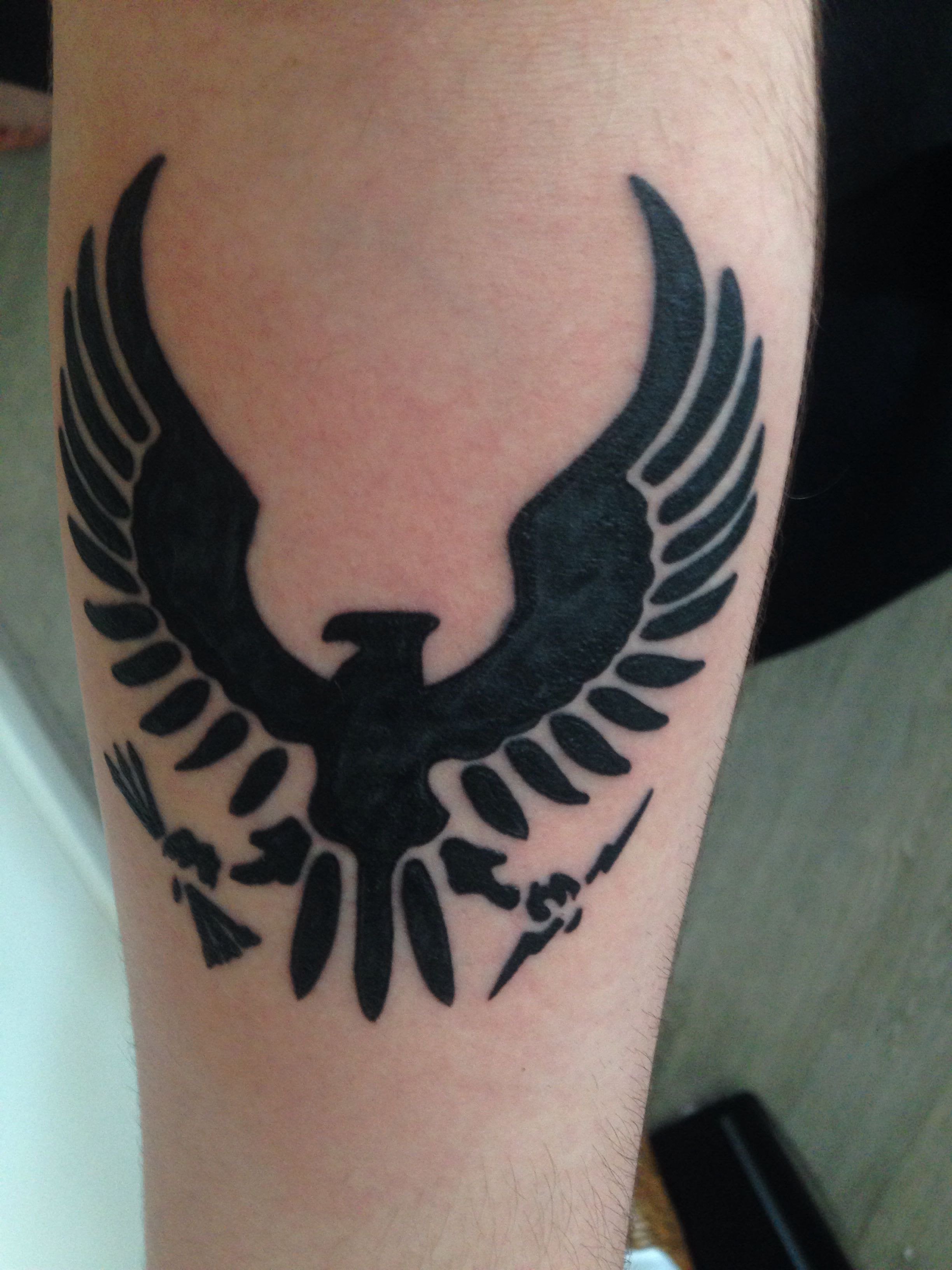 img/spartan-arm-tattoo-bedeutungen-und-designideen.jpg