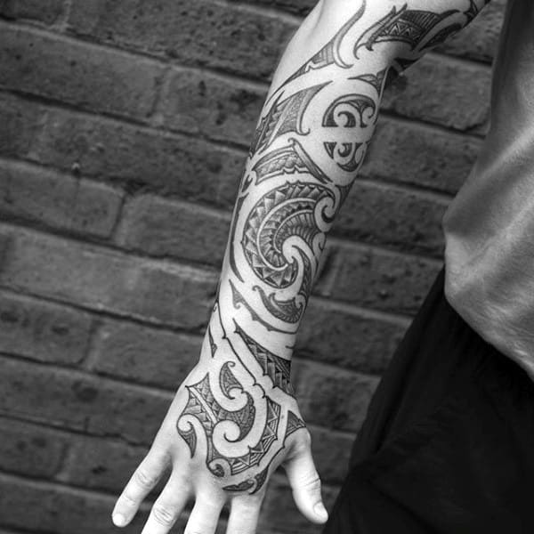 img/tribal-arm-tattoo-bild-1.jpg