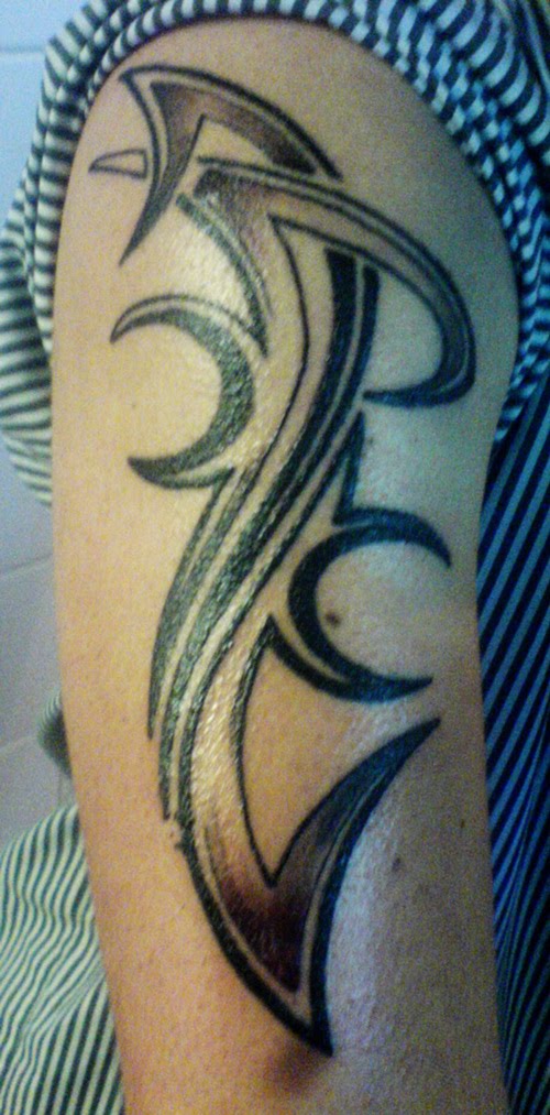 img/tribal-arm-tattoo-ideen.jpg